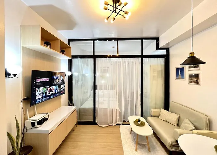 Apartamento Serendipity Cozy, Fast Wifi, Timog, Abs Cbn *
