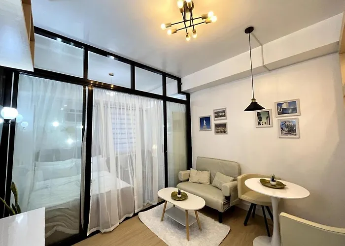 アパート Serendipity Cozy, Fast Wifi, Timog, Abs Cbn マニラ市
